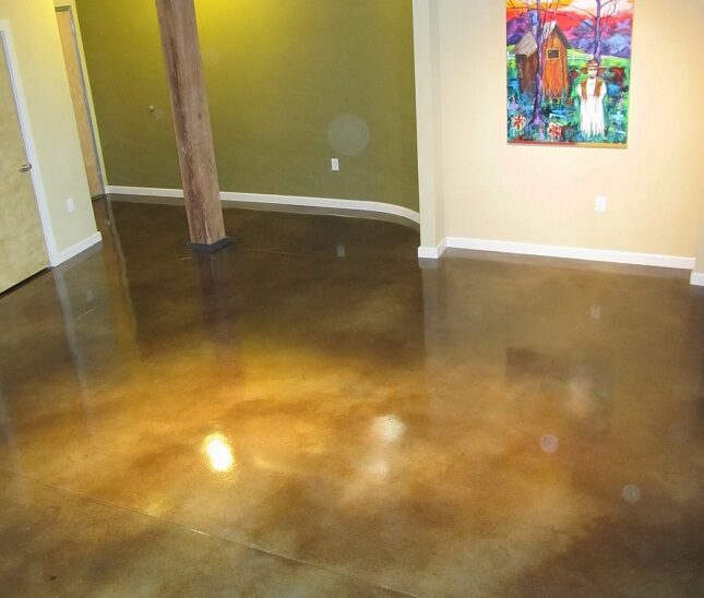 4 Easy DIY Steps on How to Polish Old Concrete (Smooth & Shiny Floors!)